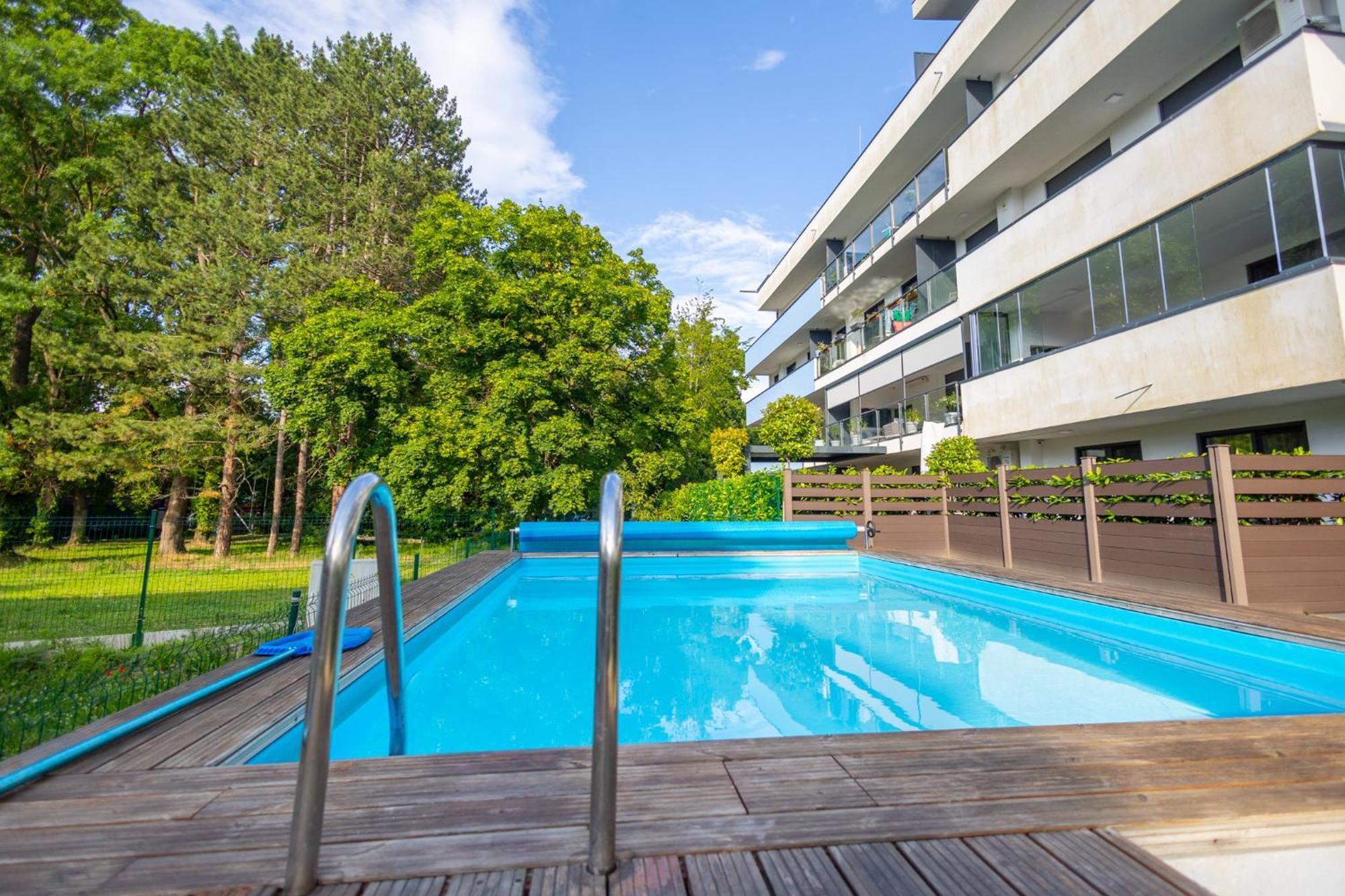Marinelake Apartman Balatonfoeldvar By Bltn Exteriör bild